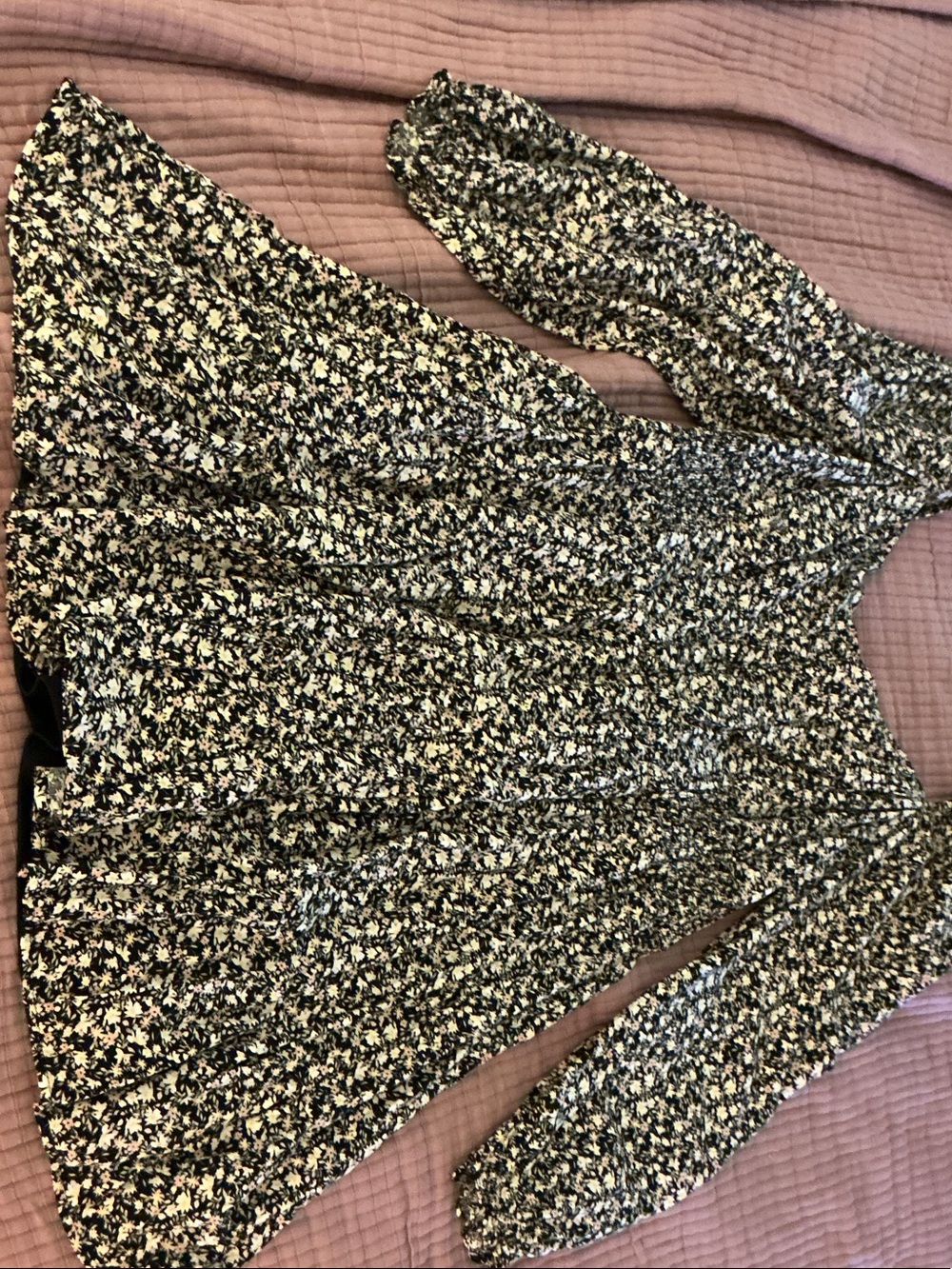 SO Black & White Floral dress